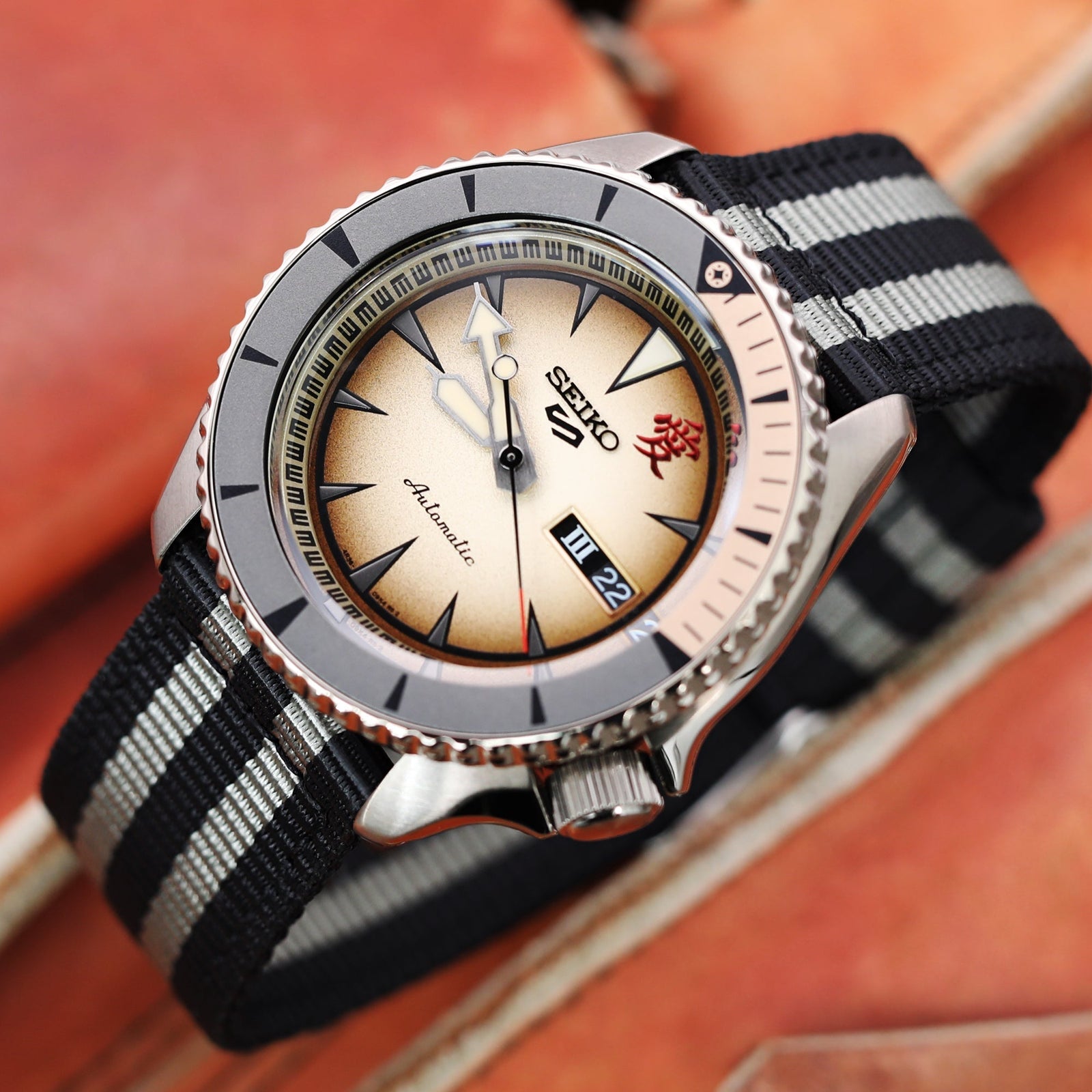 Watch Bands | Countering Watch Bands Allergies: Fabric And Silicone