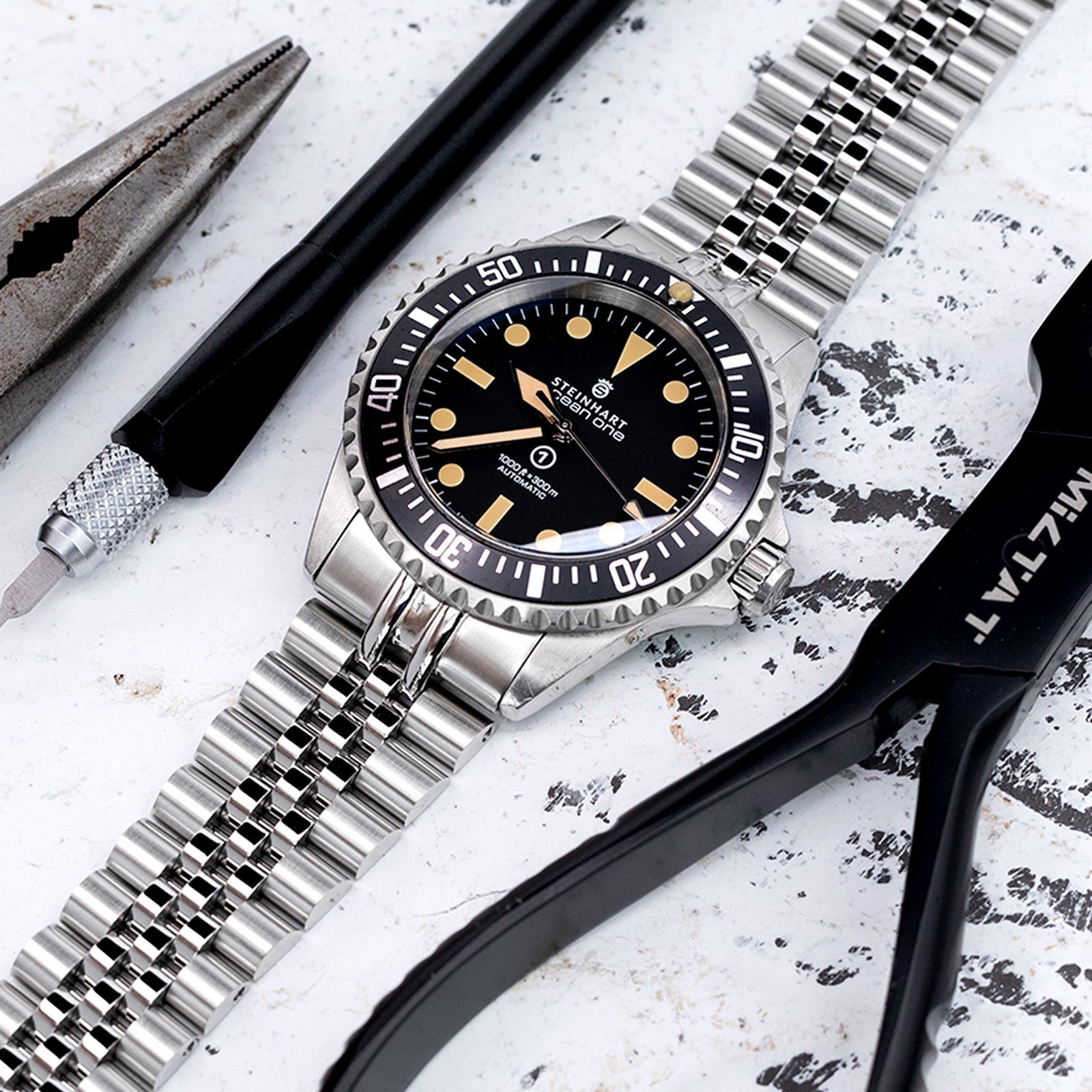 Watch Bands | Strapcode Watch Bands Are Made To Fit Your Lifestyle. Suitable For All Ages, And Budgets.