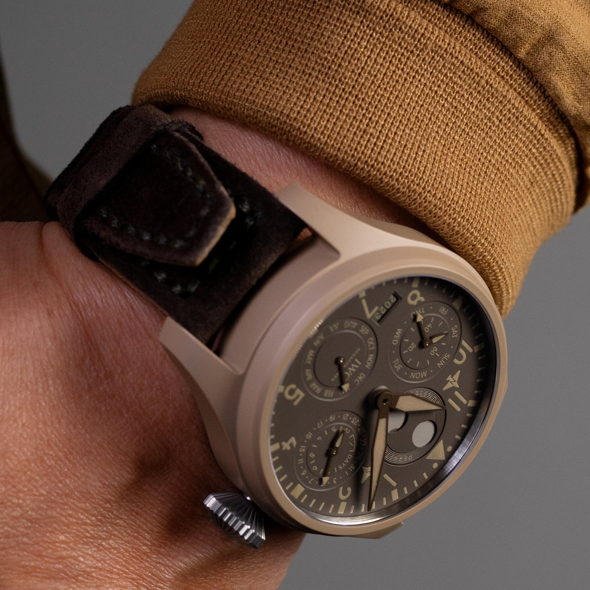 22mm MiLTAT Genuine Suede Dark Brown IWC Big Pilot replacement Strap Charcoal Grey Wax Hand Stitching Strapcode Watch Bands