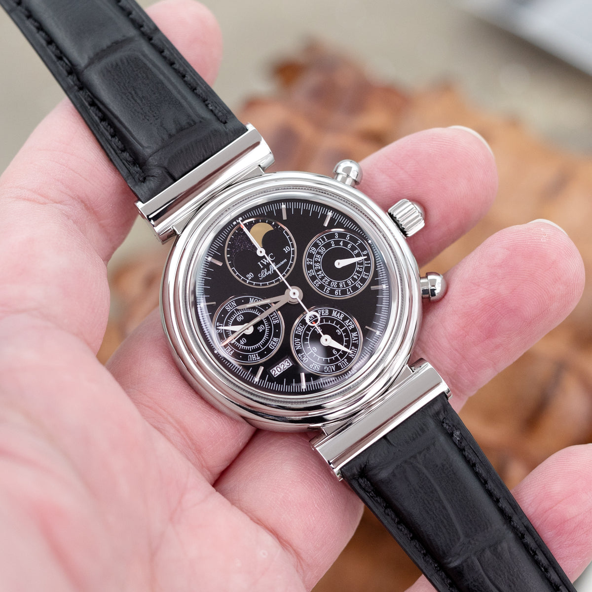 Q.R. 19mm or 21mm Black CrocoCalf (Croco Grain) Semi-Curved Watch Band