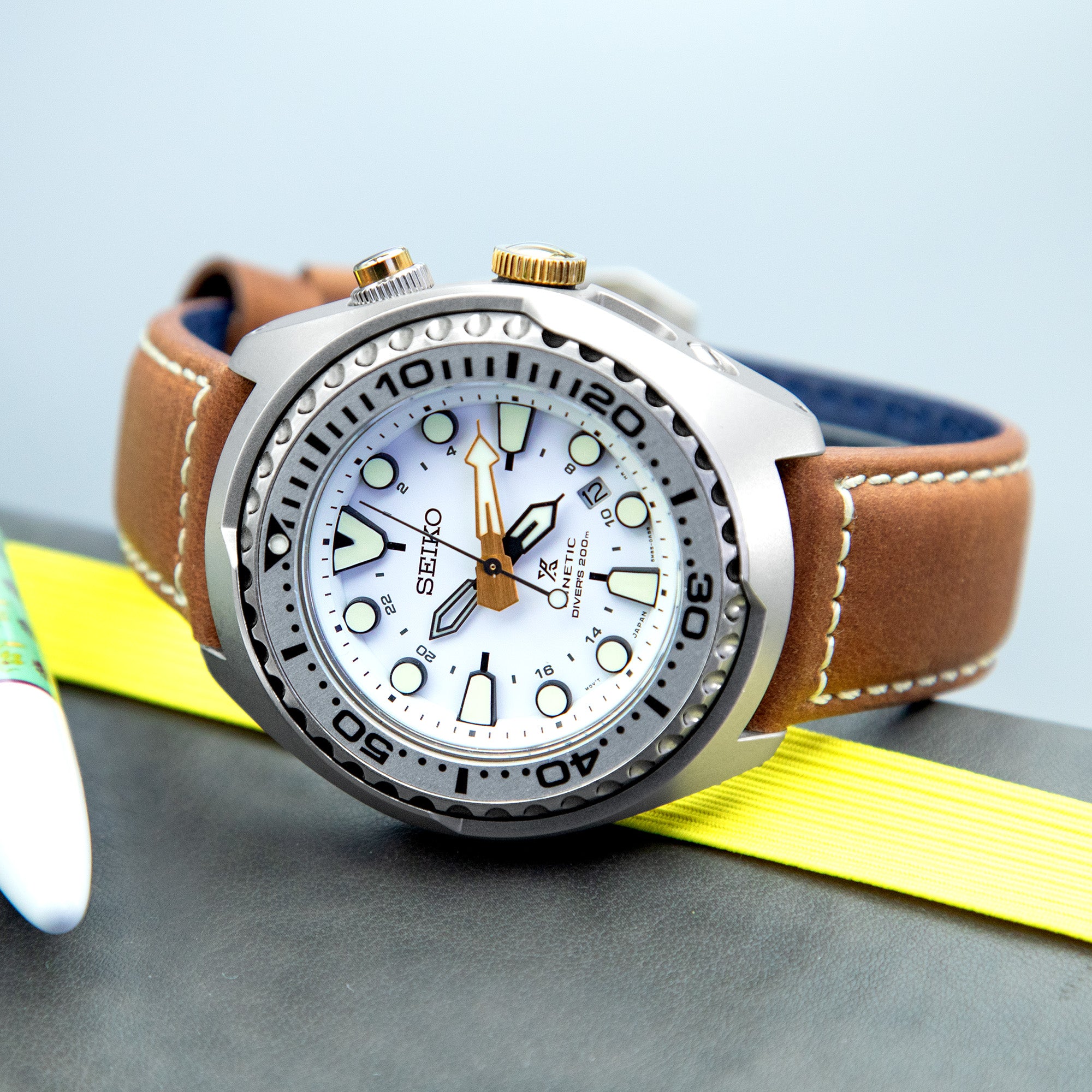 MiLTAT 24mm Mud Brown Nubuck Leather Watch Strap, Beige Stitching Strapcode Watch Bands