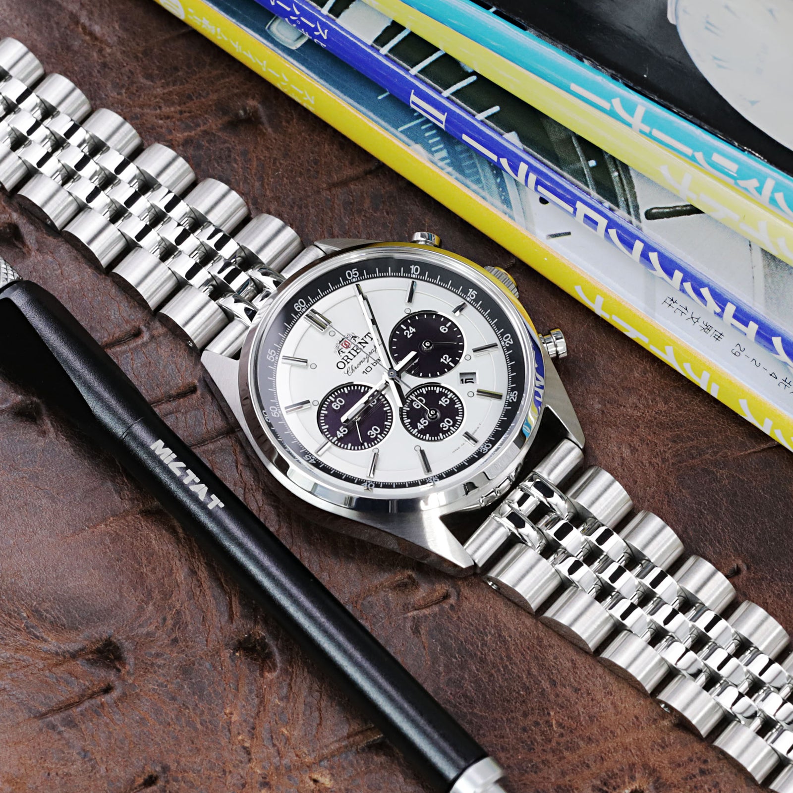 سوار ساعة أنغوس-جي لويس جوب 22 مم نهاية مستقيمة 1.8 إصدار عالمي، فولاذ مقاوم للصدأ 316L مع مشبك V مصقول