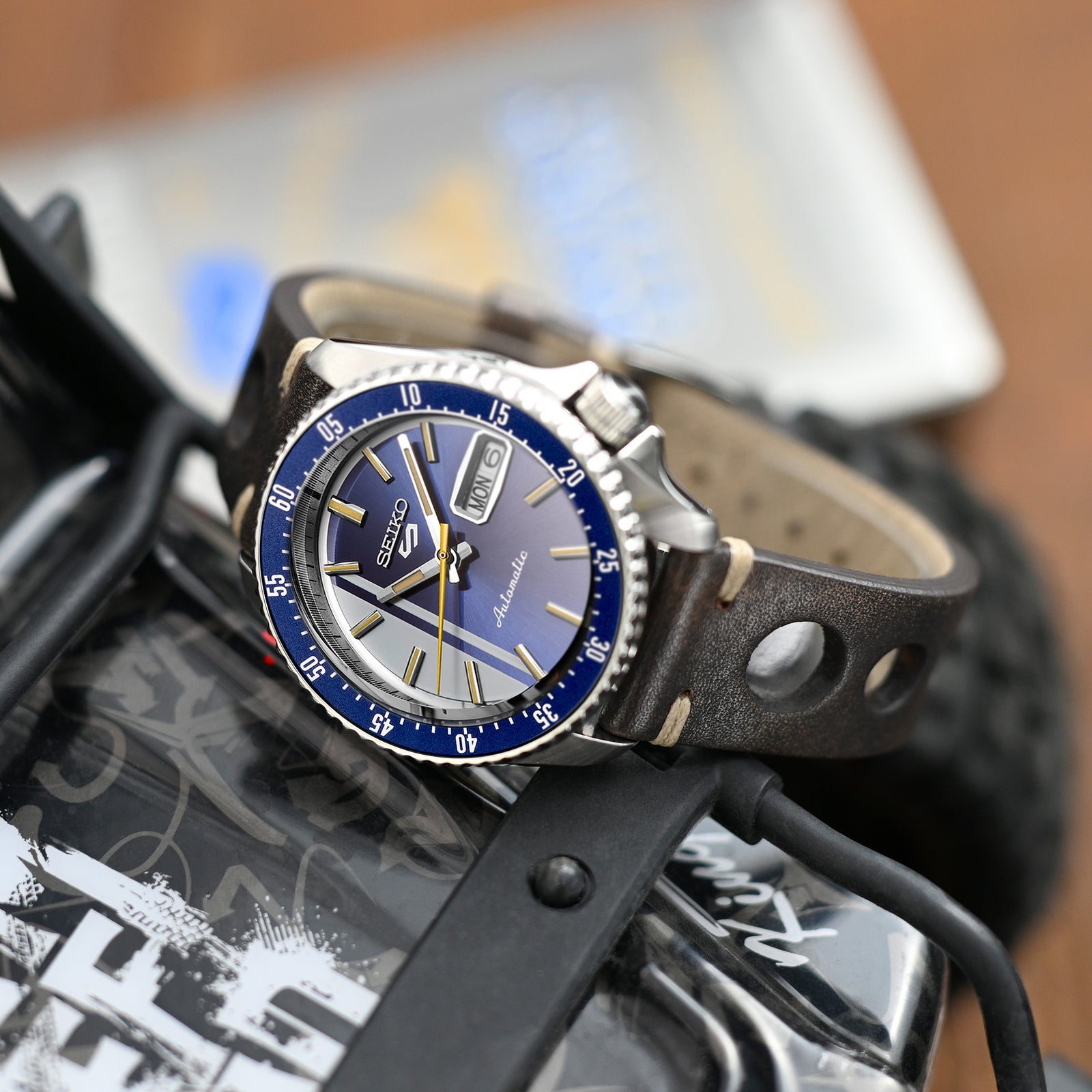 Q.R. 22mm Blackish Brown Leather Italian Handmade Racer Watch Band, Beige St. Strapcode Watch Bands