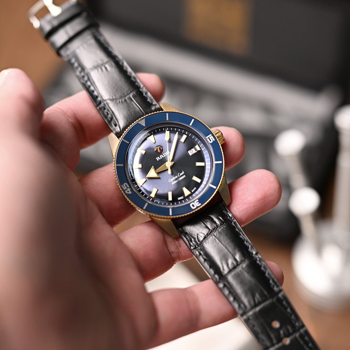 Rado Captain Cook Automatic Bronze R32504205 Strapcode Watch Bands