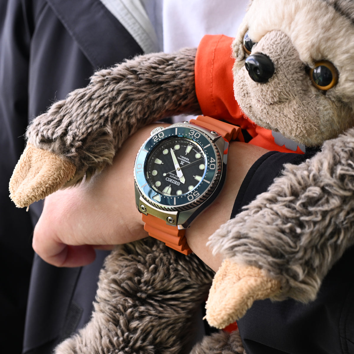 Q.R. Firewave Resilient Curved End FKM rubber Watch Strap, Burnt Orange 22mm