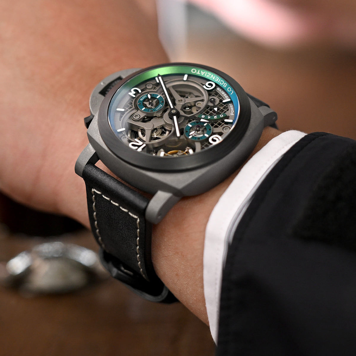 مجموعة بام، سوار ساعة من جلد بارينيا الفرنسي الأسود المصنوع يدويًا لبانيراي، مع خياطة بيج