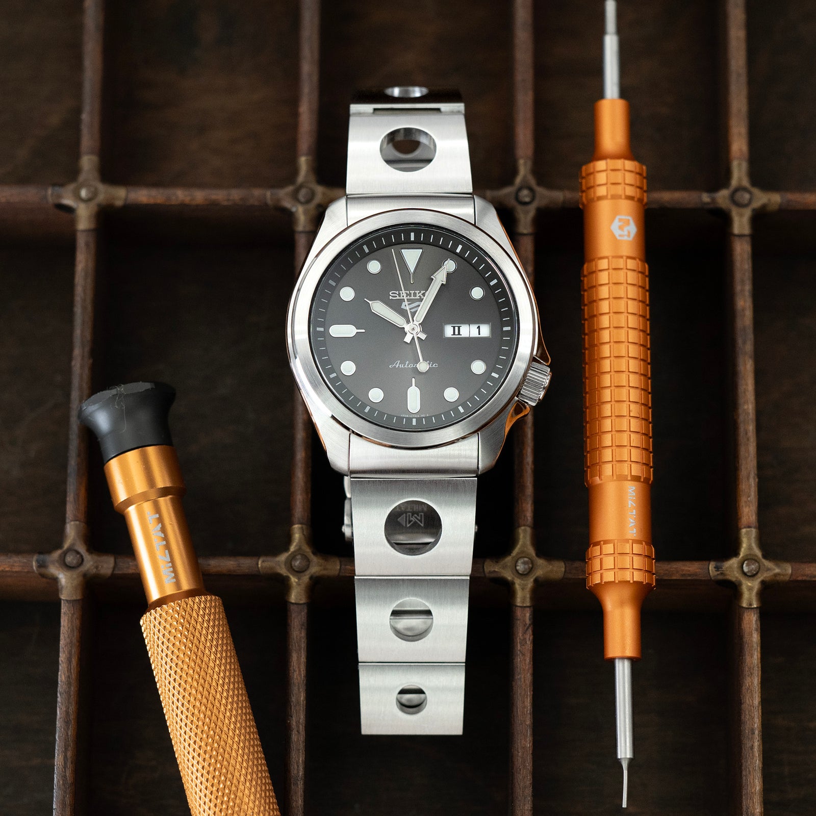 20mm Rollball version II Watch Band for Seiko 5 Sports 40mm, 316L Stainless Steel Brushed Baton Diver Clasp Strapcode Watch Band