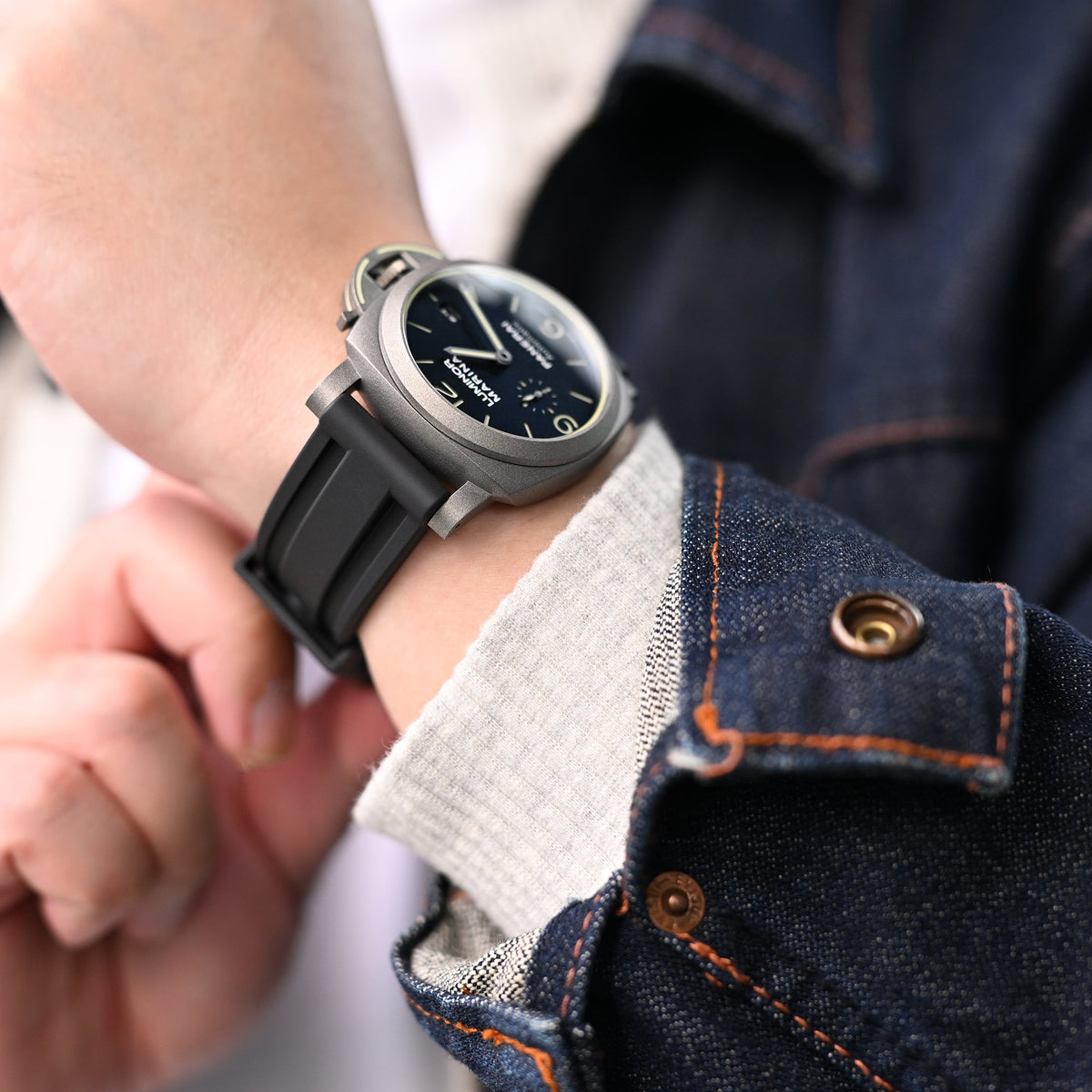 Panerai Watch Luminor Marina Titanium Pam1117 Strapcode Watch Bands