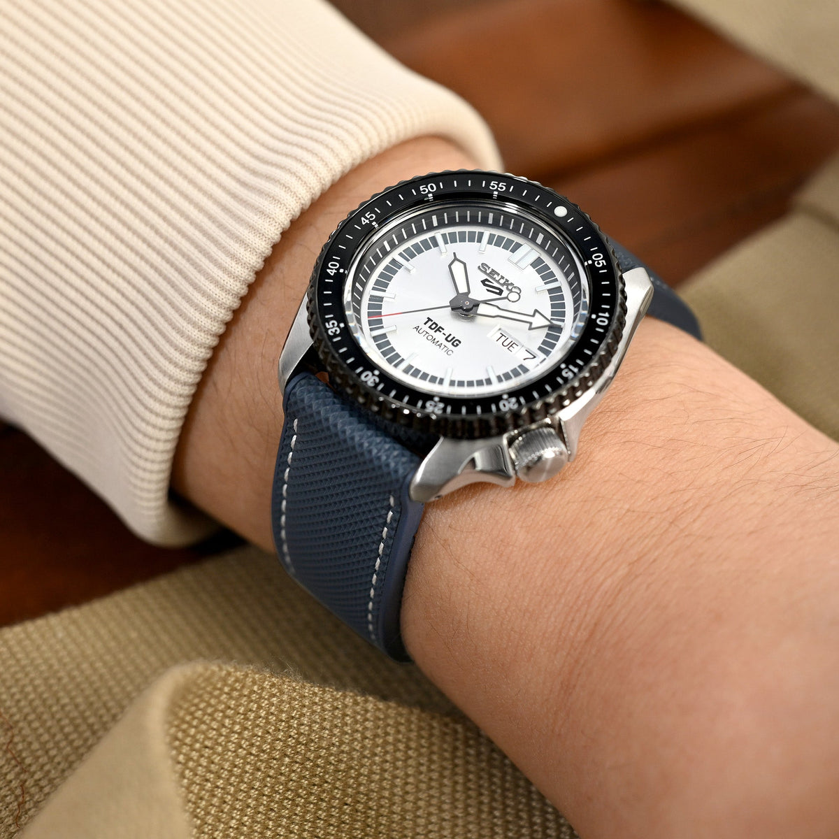 Seiko 5 Sports 55th Anniversary Ultraseven SRPJ79 Limited Edition Strapcode watch bands