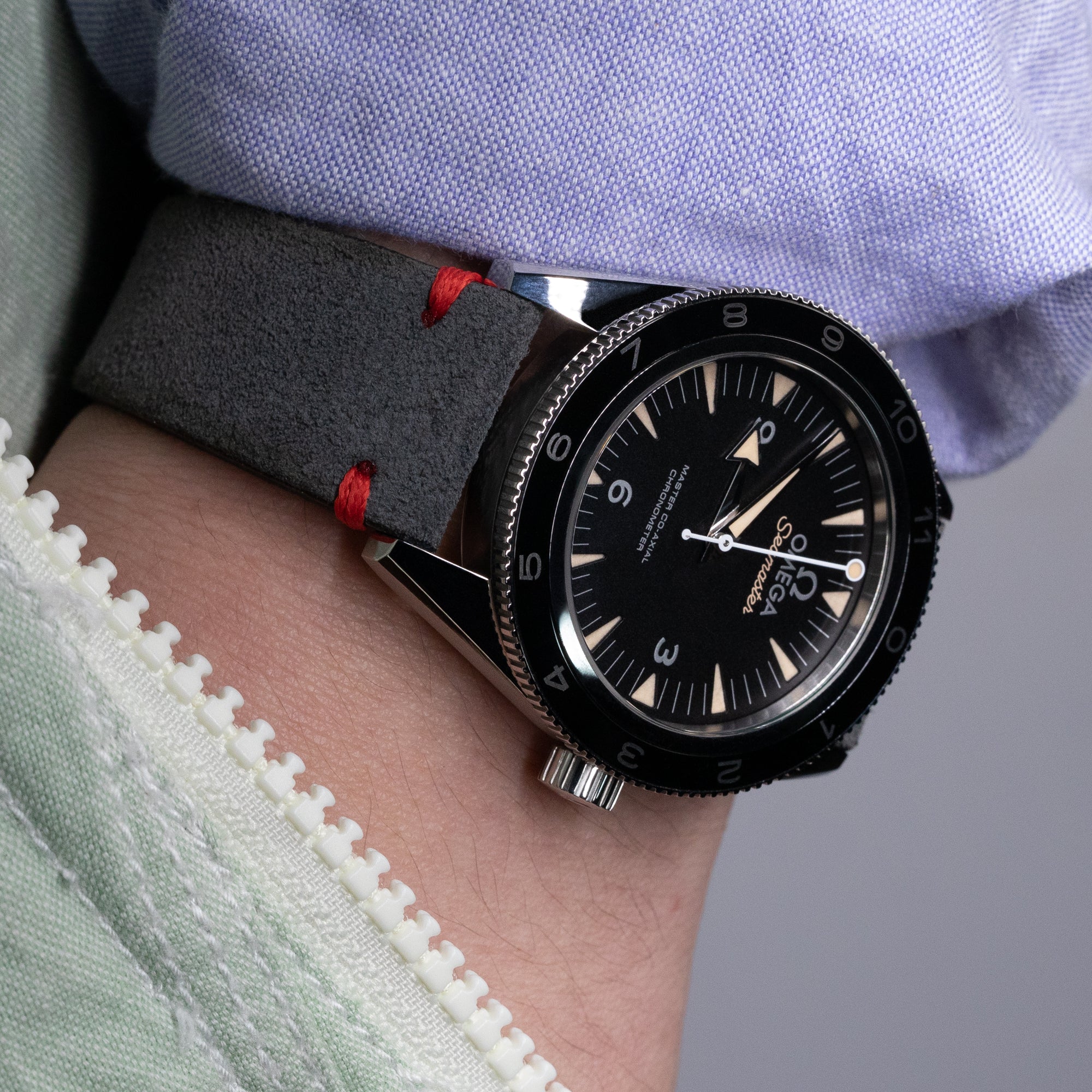 20mm, 21mm, 22mm MiLTAT Dark Grey Genuine Nubuck Leather Watch Strap, Red Stitching, PVD Buckle