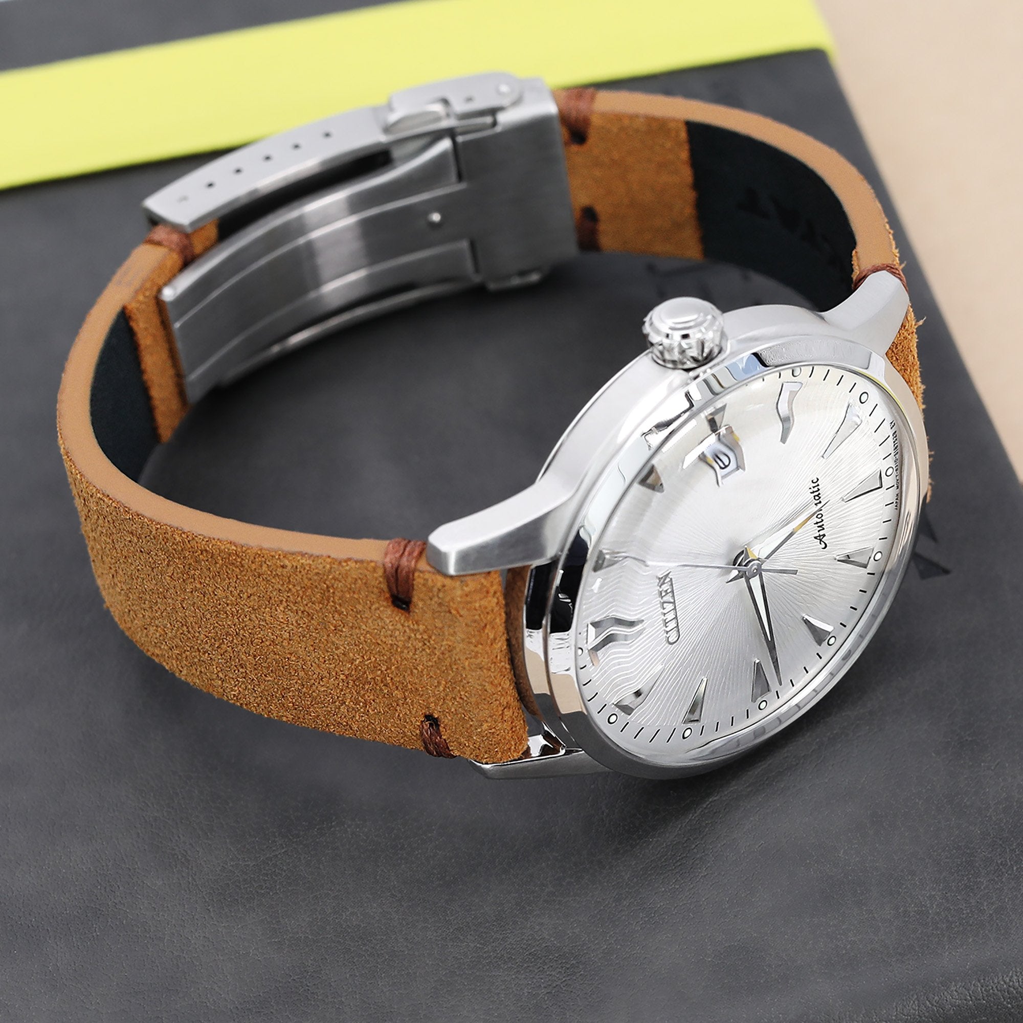 The New Citizen Kuroshio '64 NK0001-84A White Strapcode Watch Bands