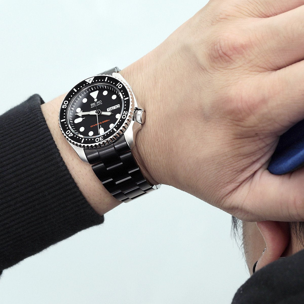 Seiko SKX007 Diver&#39;s 200m Automatic Watch Strapcode Watch Bands