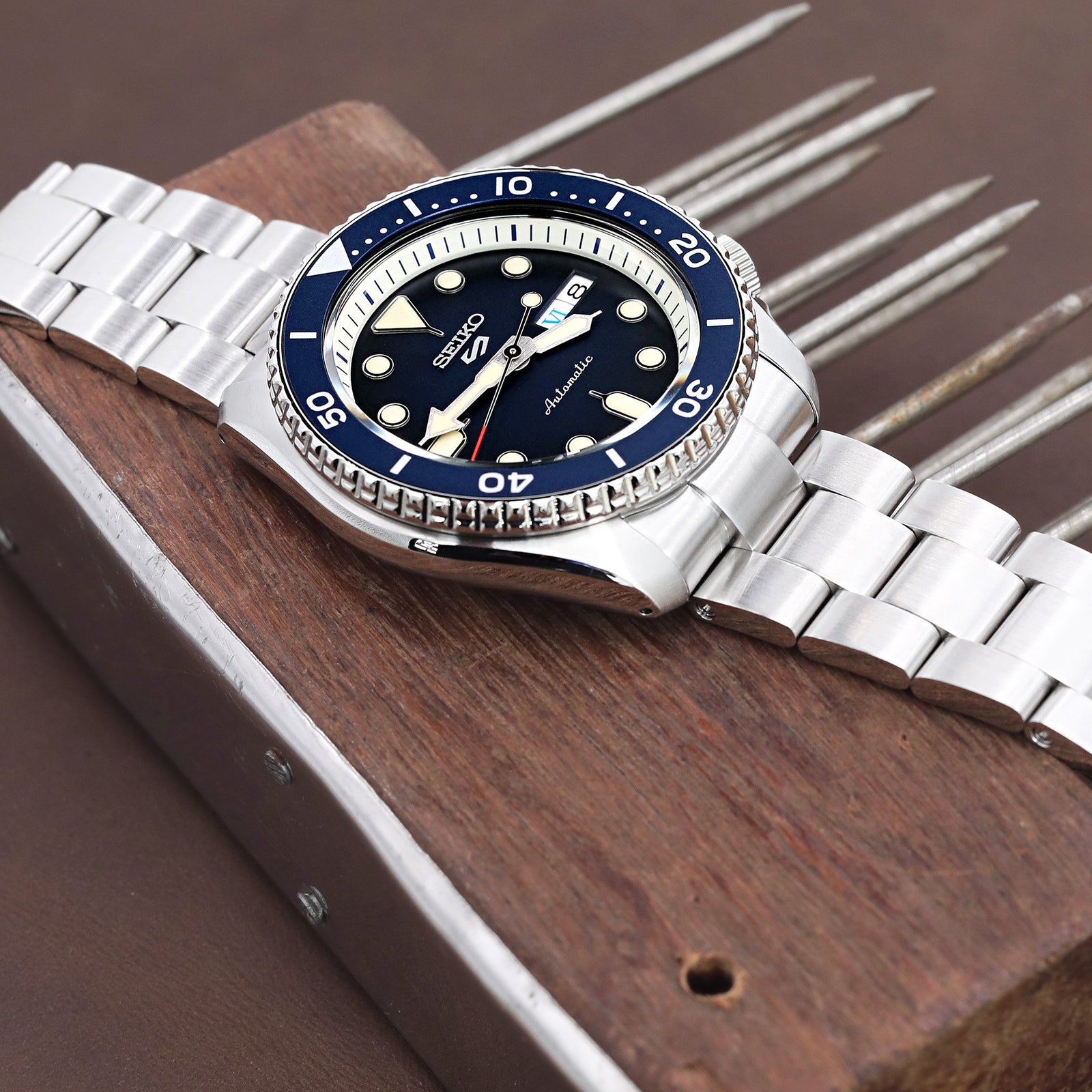 22mm Super-O Boyer 316L Stainless Steel Watch Band for Seiko 5, Brushed Wetsuit Ratchet Buckle Strapcode Watch Bands