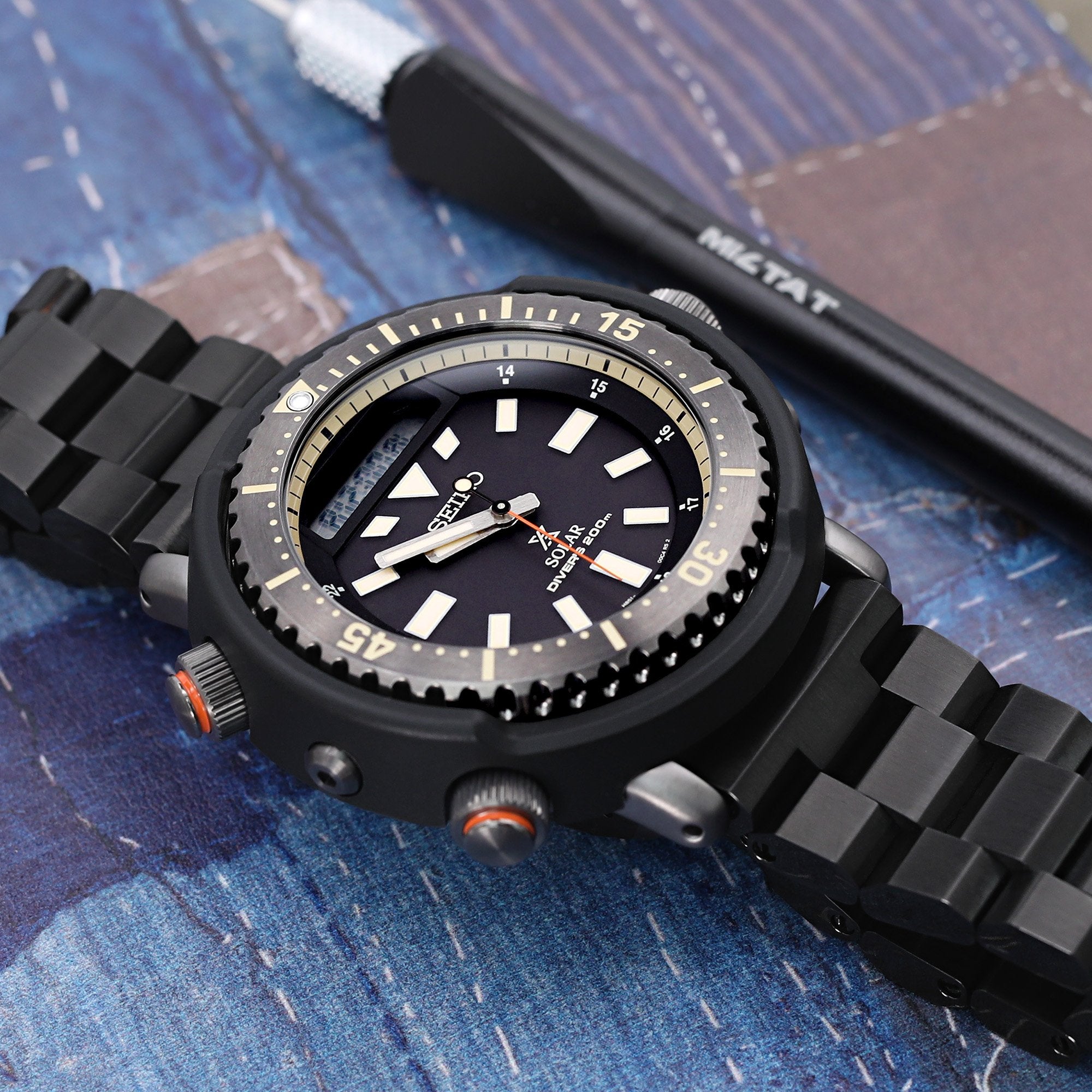 Seiko SNJ029 Prospex Street Series 'Urban Safari Arnie' Divers Watch Strapcode Watch Bands