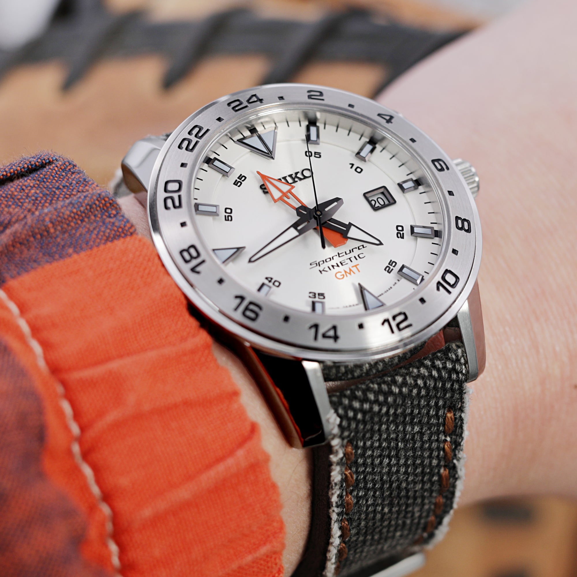 20mm 21mm 22mm MiLTAT Zizz Collection Black Washed Canvas Watch Strap Brown Wax Hand Stitching Strapcode Watch Bands