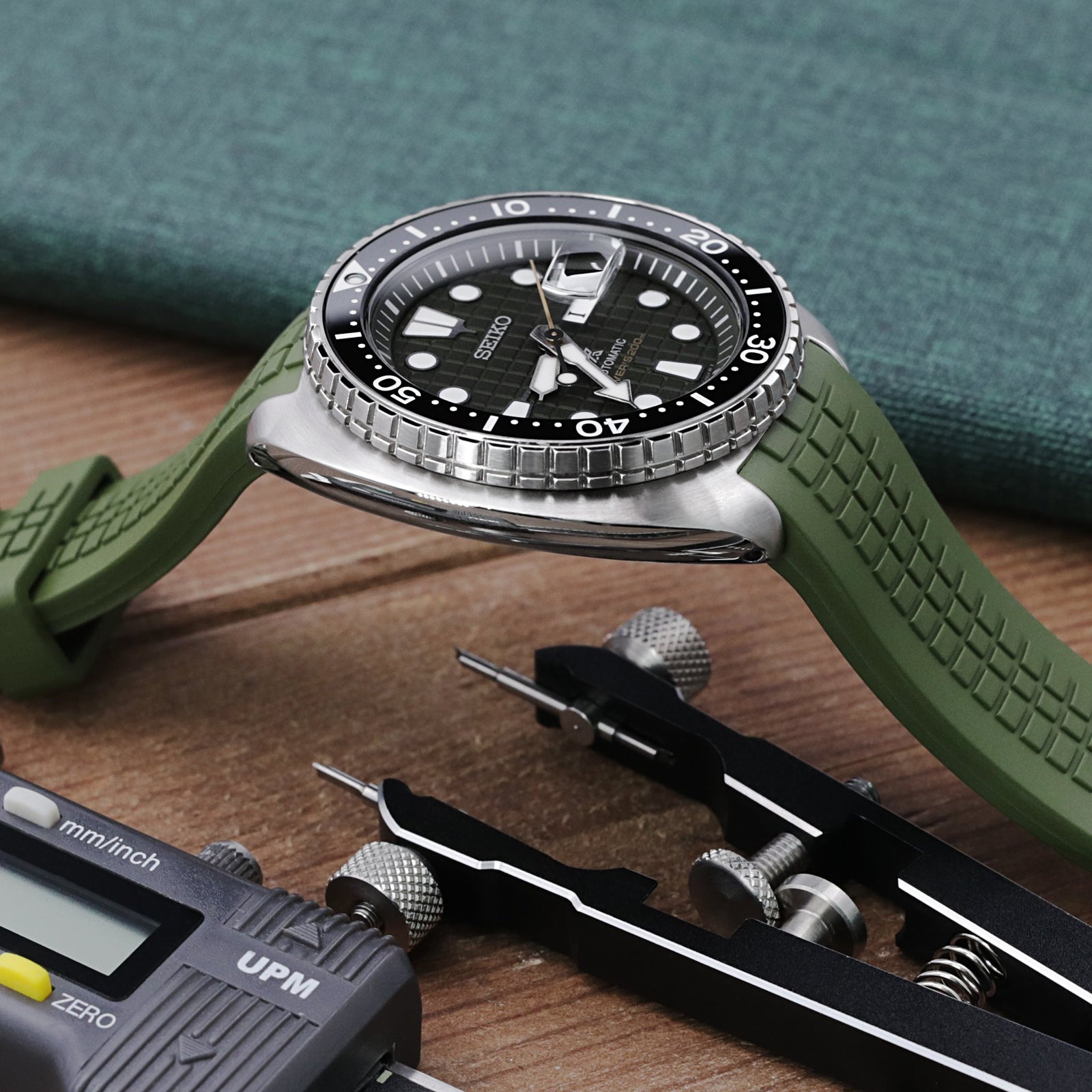 Seiko King Turtle Prospex SRPE05K1 Green Diver Ceramic Insert Strapcode Watch Bands