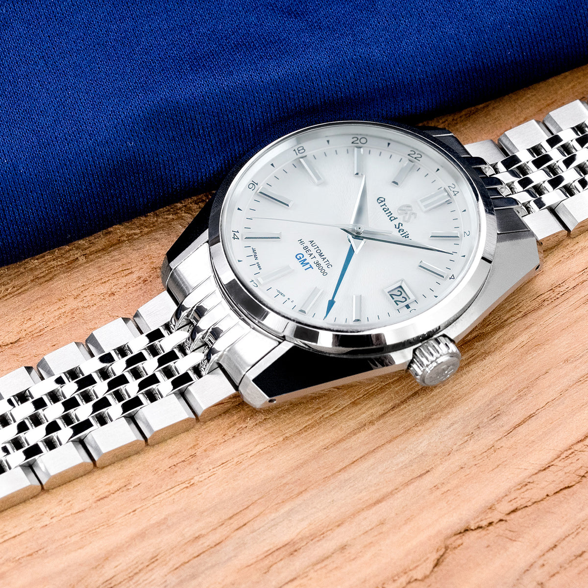 سوار ساعة أسترويد 19 مم لطراز Grand Seiko 44GS SBGJ235 SBGJ201 SBGJ203، من الفولاذ المقاوم للصدأ - بتشطيب مصقول في الوسط، مع مشبك V-Diver