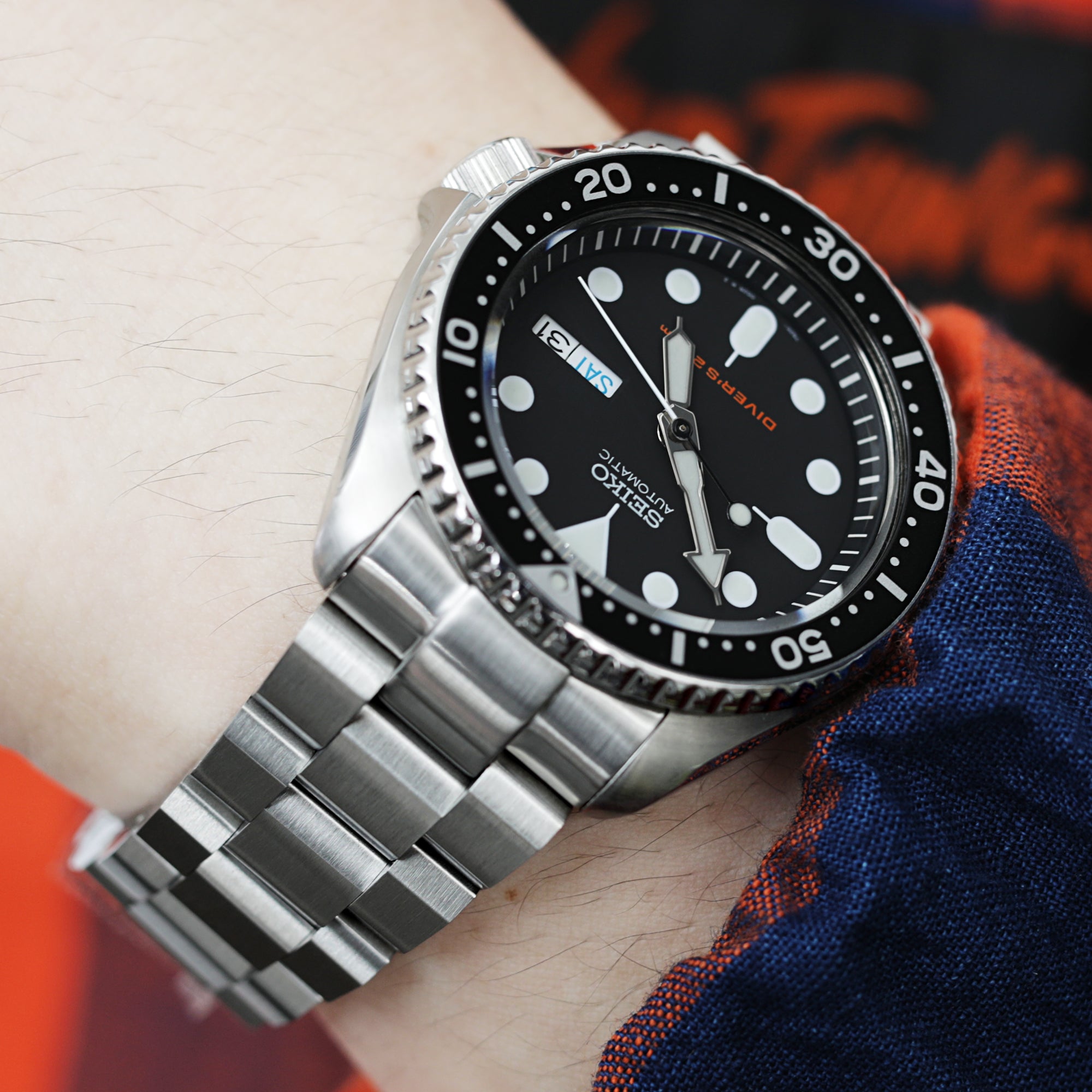 Seiko SKX007 Diver's 200m Automatic Watch Strapcode Watch Bands