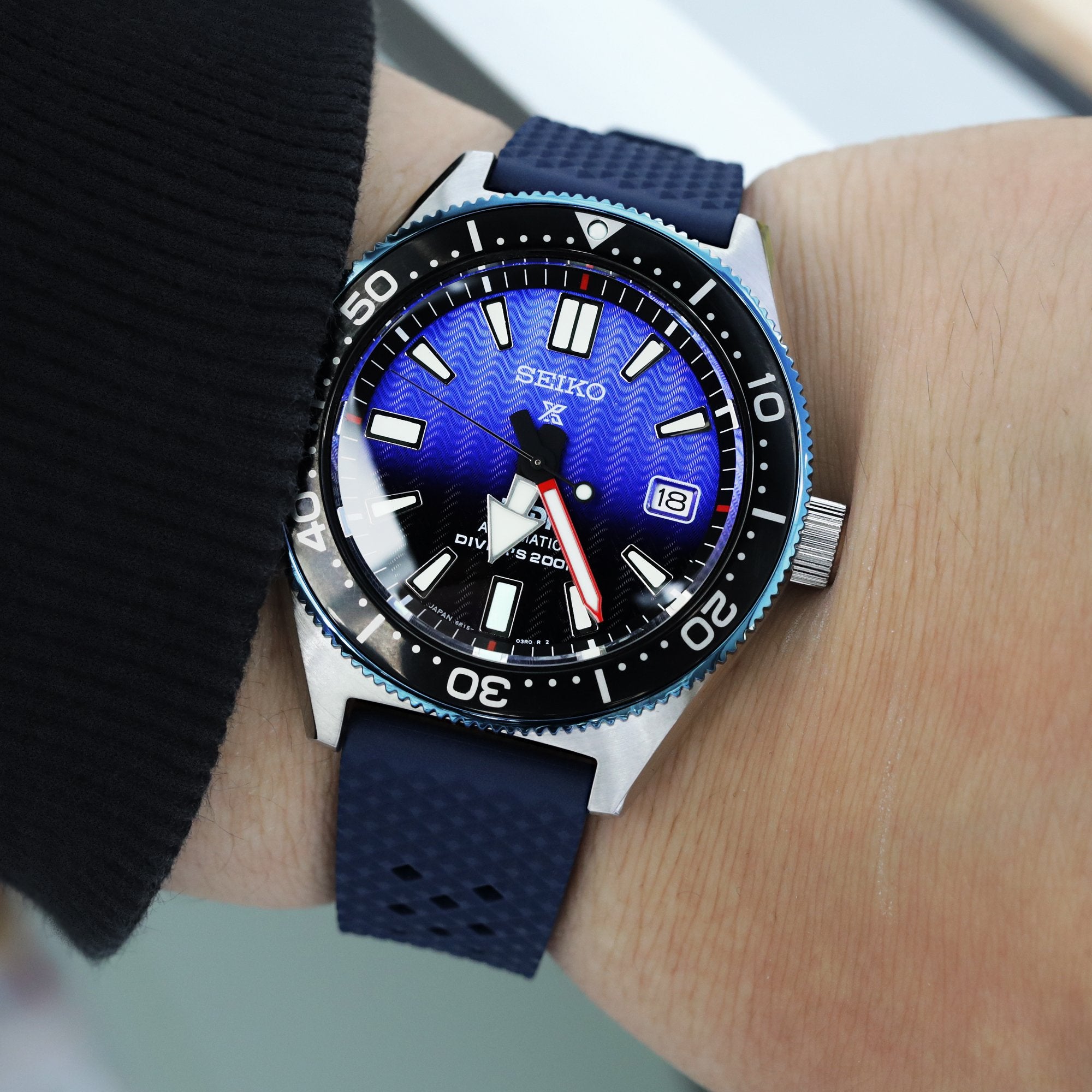 Seiko Prospex PADI Special Edition SPB071J1 (SBDC055) Divers 200m Re-interpretation version of 62MAS Strapcode Watch Bands
