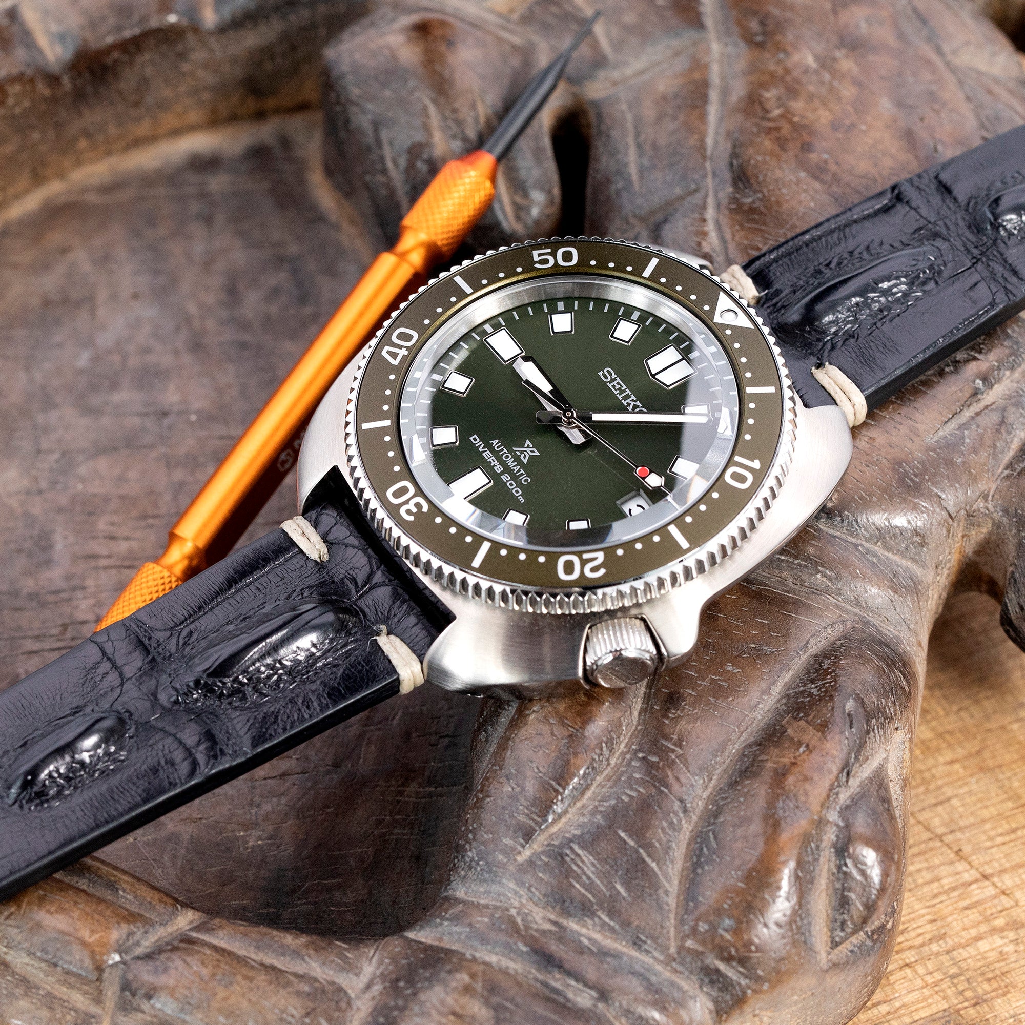 strapcode-watch-bands-W_20P16PBU63A1A75_Seiko-captain-willard-SPB153-MT