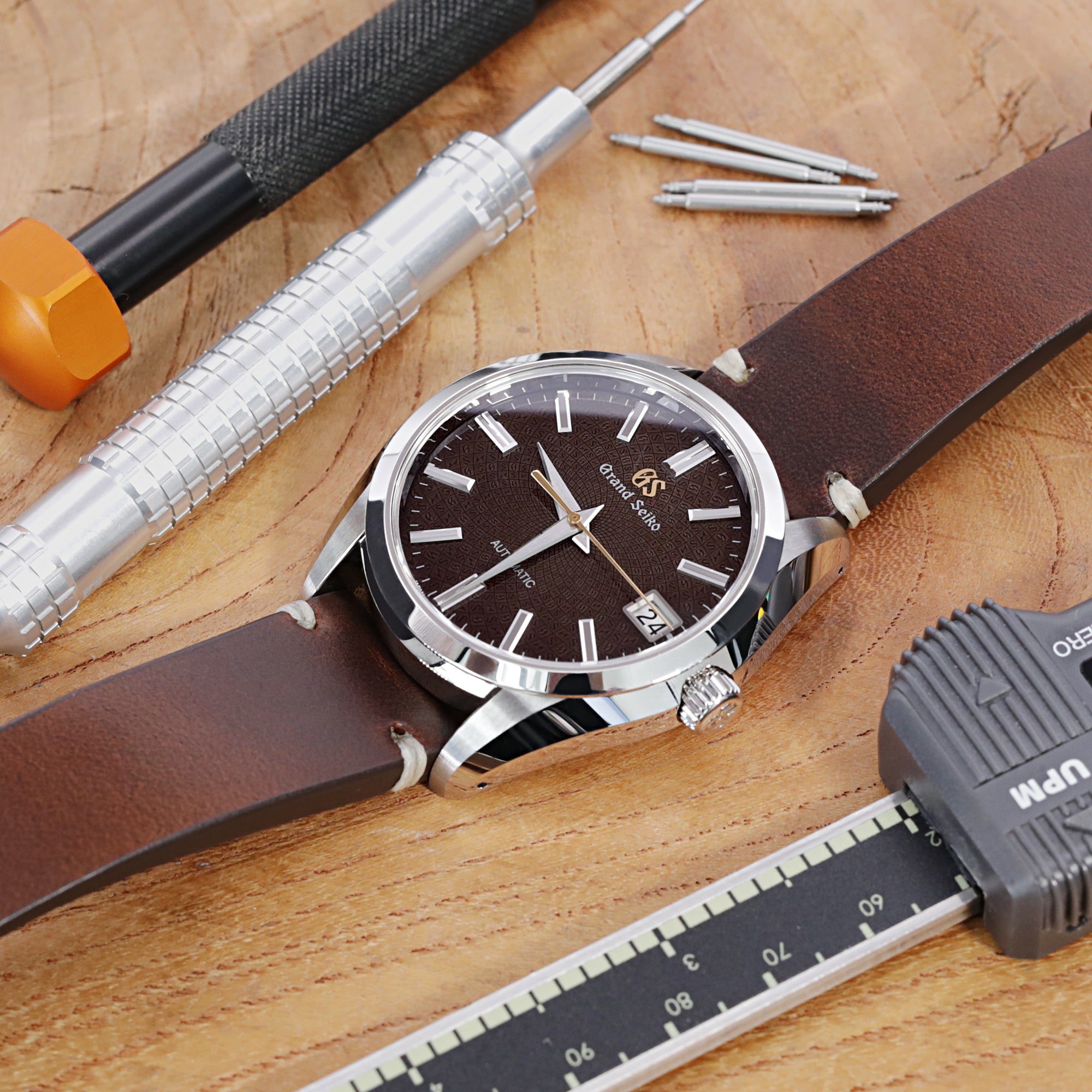 20mm 21mm 22mm MiLTAT Horween Chromexcel Watch Strap Burgundy Brown Beige Stitching Strapcode Watch Bands